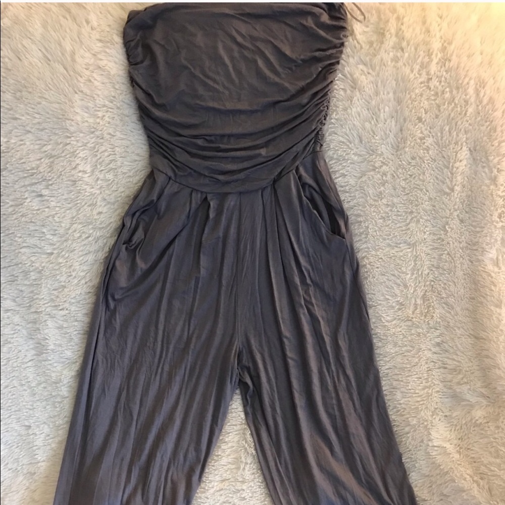 Gray Sleeveless Jumpsuit